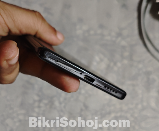 iQOO Z7 Pro 5G (8/256GB) Full Box and Full Fresh